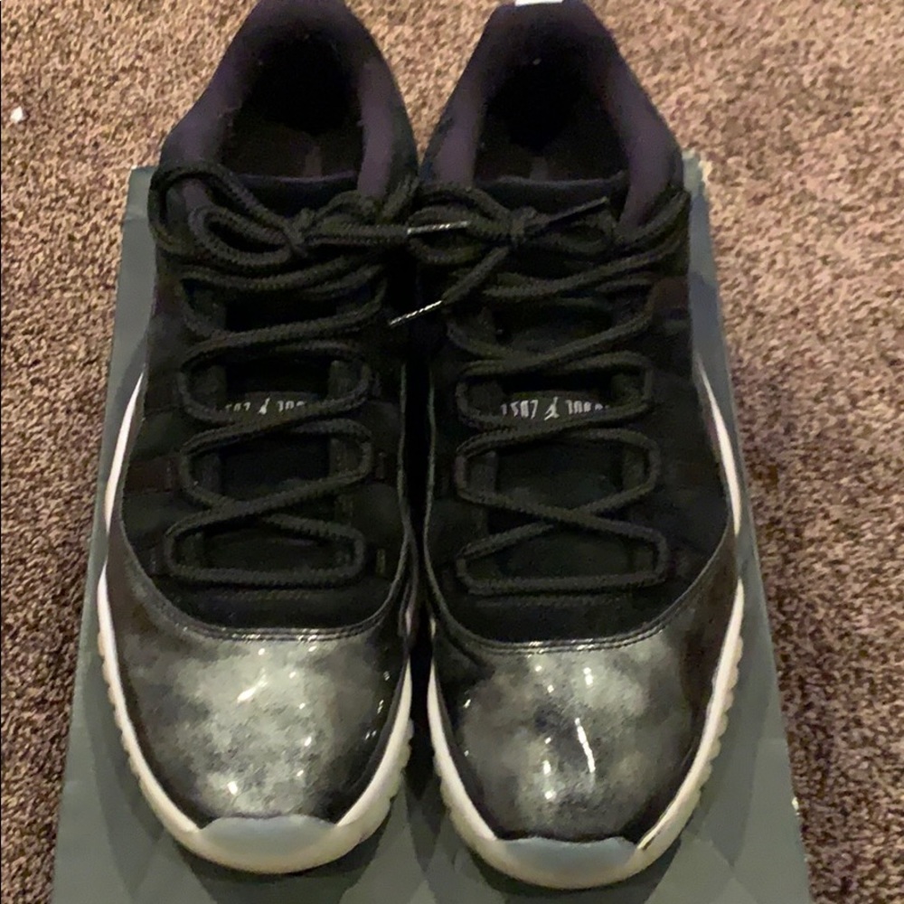 Men’s Air Jordan 11 Barons Low Black Size 13
